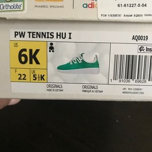 adidas kids pharrell williams